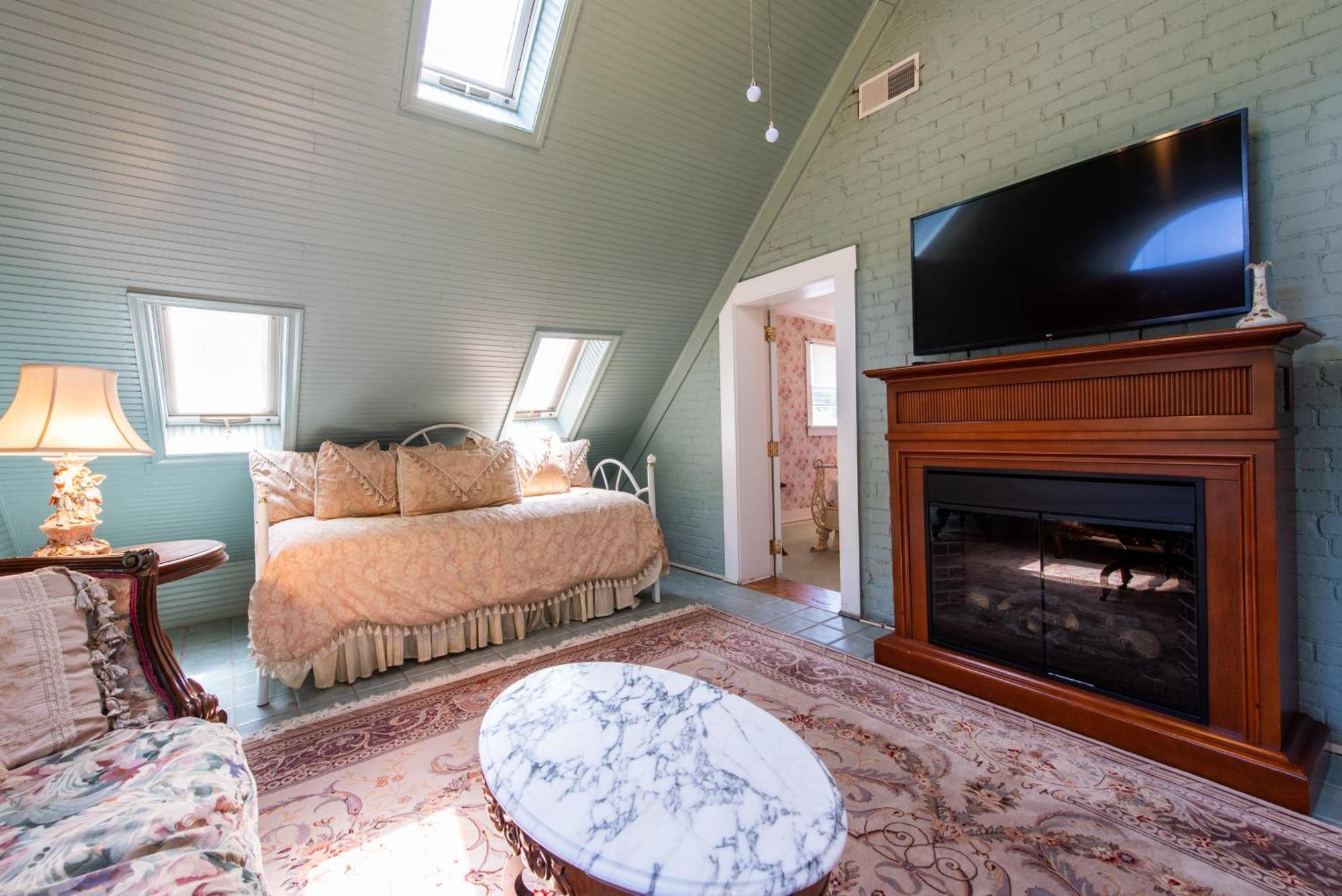Central Park Bed & Breakfast Louisville Rum bild