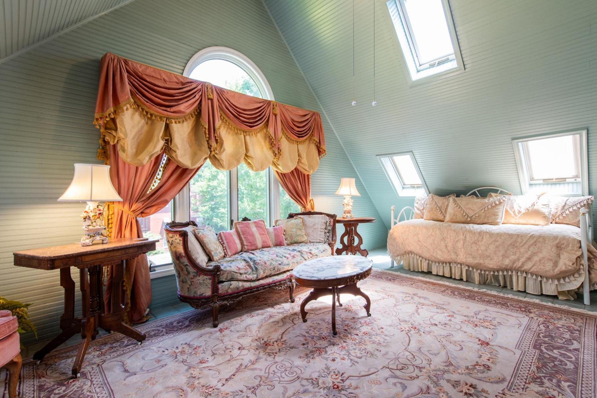 Central Park Bed & Breakfast Louisville Rum bild
